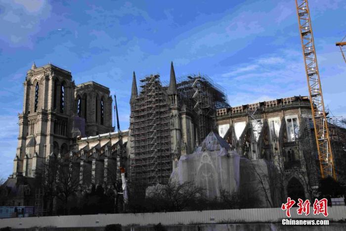 "On December 22nd, local time, the restoration work of Notre Dame de Paris was in full swing. Although Christmas is coming, the restoration continues. The management of Notre Dame de Paris confirmed that the church will not hold Christmas Mass this year, which is the first time since 1803. <a